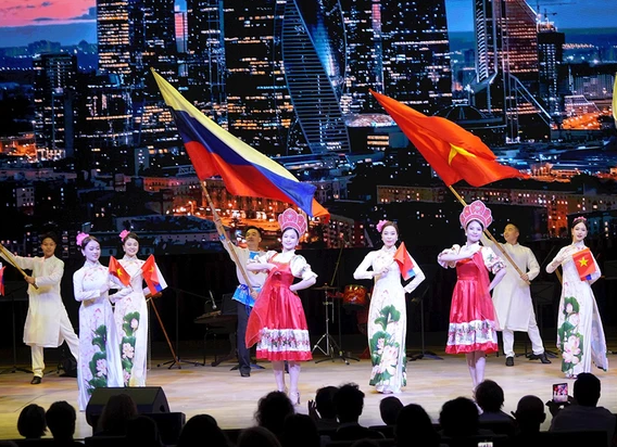 Chặng đường rực rỡ gắn kết hai nước Việt Nam-Nga