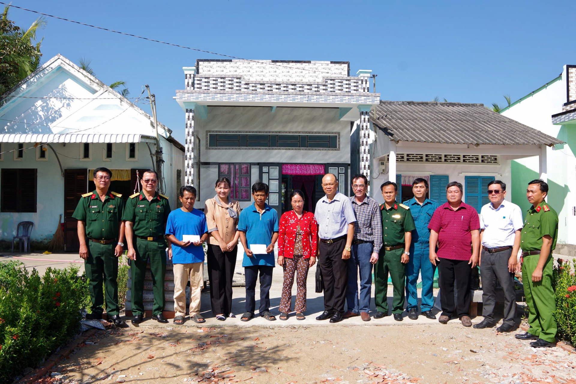 Kiểm tra công tác tuyển chọn và gọi công dân nhập ngũ tại thị xã Ngã Năm