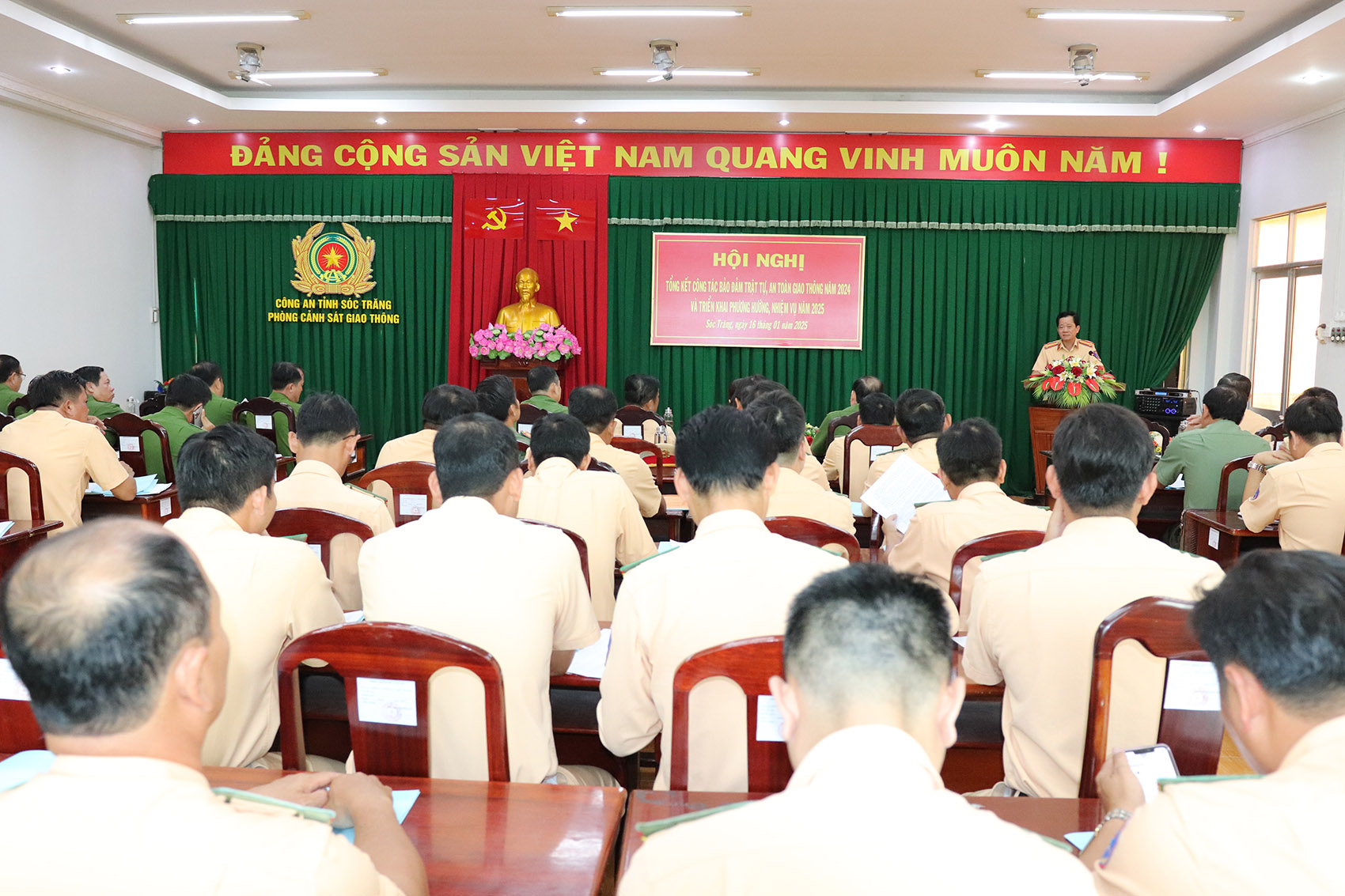 Tổng kết công tác bảo đảm an ninh trật tự, an toàn giao thông năm 2024