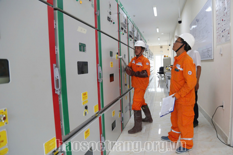 Đảm bảo cung cấp điện cho phát triển kinh tế - xã hội ở địa phương, các sự kiện quan trọng của tỉnh