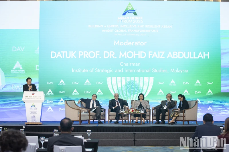 Cân bằng nội khối, duy trì hòa bình, thúc đẩy hợp tác - ASEAN tìm lời giải cho tương lai khu vực