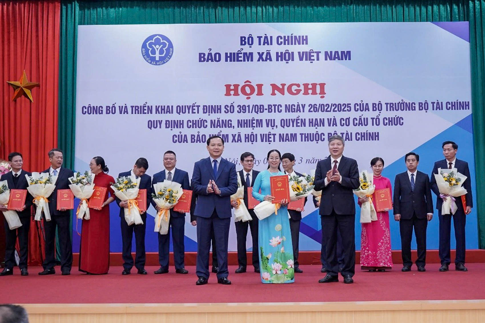 BHXH Việt Nam: Triển khai quyết định quy định chức năng, nhiệm vụ, quyền hạn và cơ cấu tổ chức của BHXH Việt Nam thuộc Bộ Tài chính
