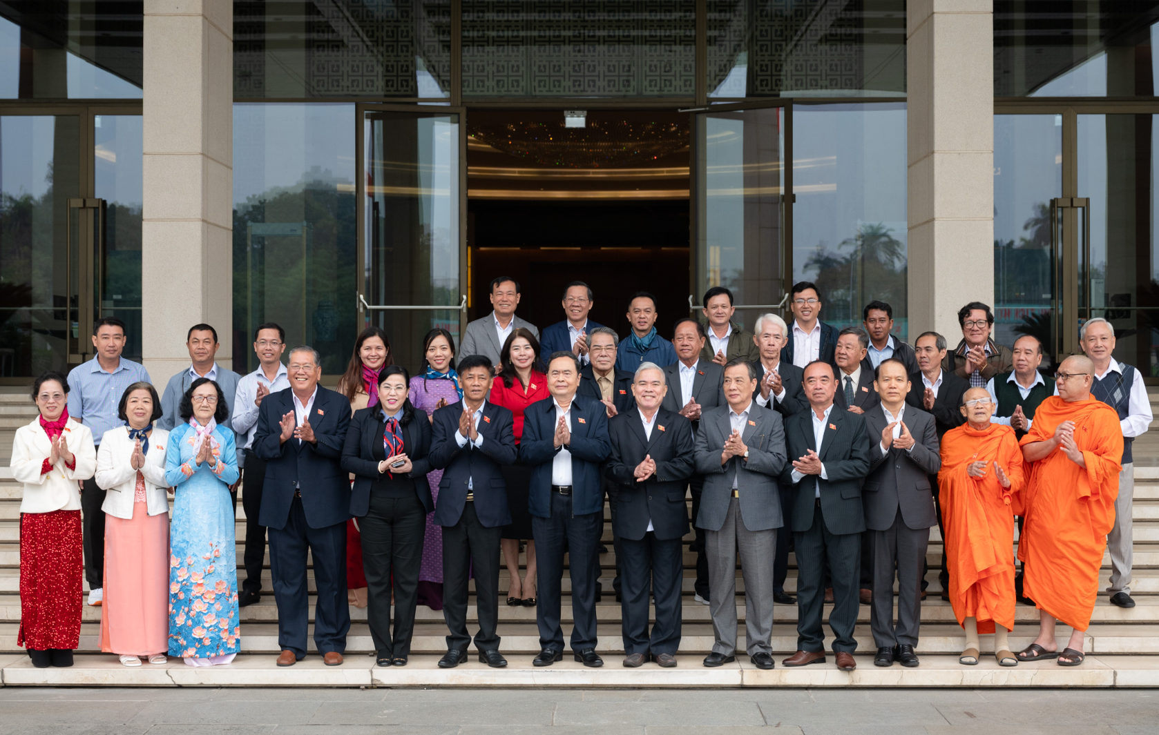 Chủ tịch Quốc hội Trần Thanh Mẫn gặp mặt Đoàn đại biểu Quốc hội tỉnh Sóc Trăng