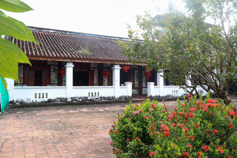 Độc đáo ngôi nhà cổ 100 tuổi của dòng họ Lai