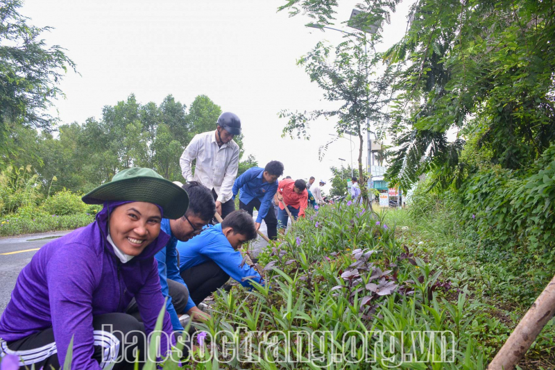 Huyện Mỹ Xuyên nâng chất lượng môi trường sống trong xây dựng nông thôn mới nâng cao