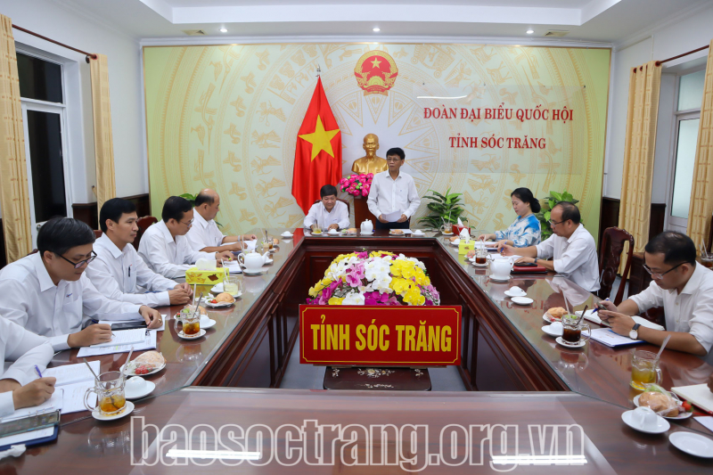 Đoàn đại biểu Quốc hội tỉnh Sóc Trăng làm việc với lãnh đạo Công ty Điện lực Sóc Trăng