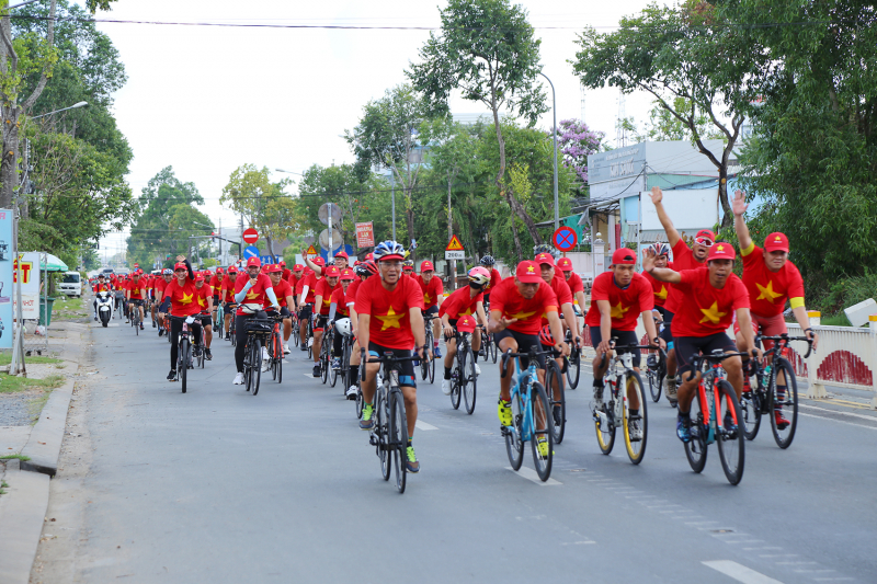 Tổ chức Giải Pickleball và Diễu hành xe đạp chào mừng kỷ niệm 50 năm ngày Giải phóng miền Nam, thống nhất đất nước