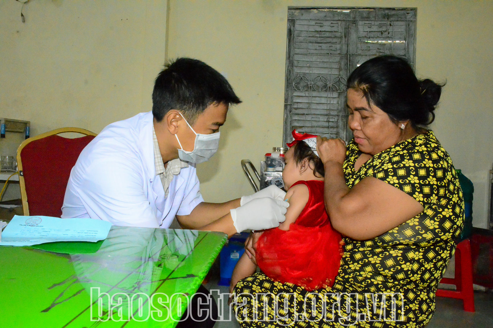 Mùa mưa không lơ là với dịch bệnh