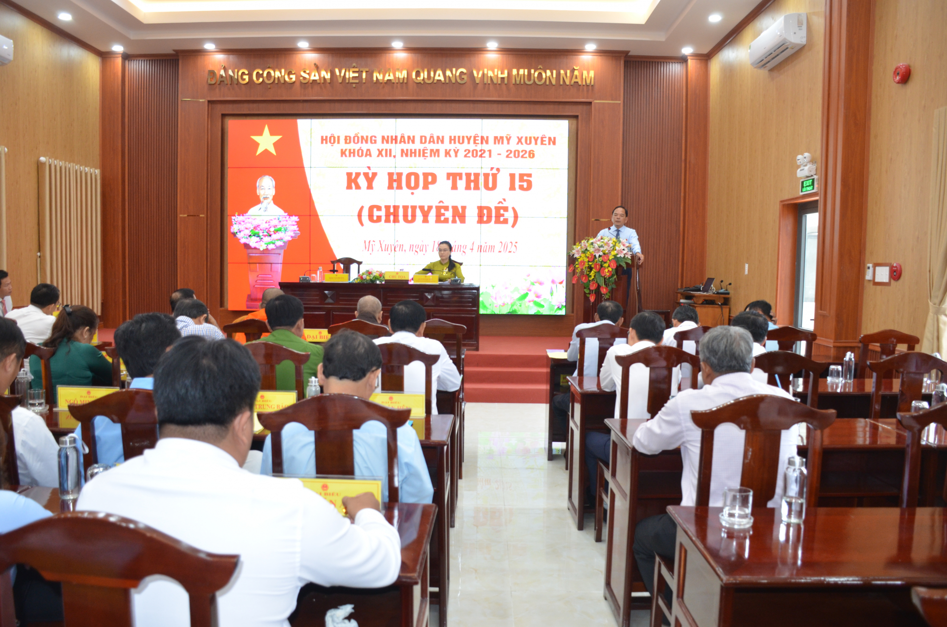 HĐND huyện Mỹ Xuyên khóa XII, nhiệm kỳ 2021 - 2026: Thông qua nghị quyết về chủ trương sắp xếp đơn vị hành chính cấp tỉnh, cấp xã