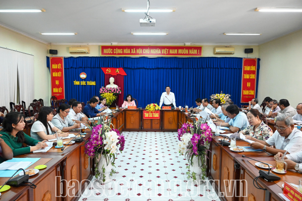 Góp ý dự thảo Đề án sắp xếp, hợp nhất các tổ chức chính trị - xã hội, các hội quần chúng vào Mặt trận Tổ quốc Việt Nam tỉnh