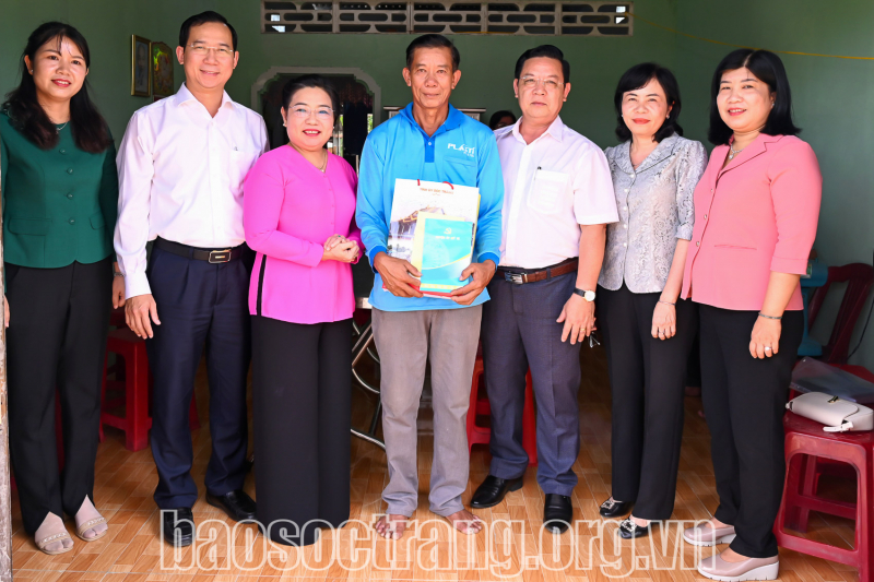 Huyện Mỹ Tú tập trung xóa nhà tạm, nhà dột nát trên địa bàn huyện