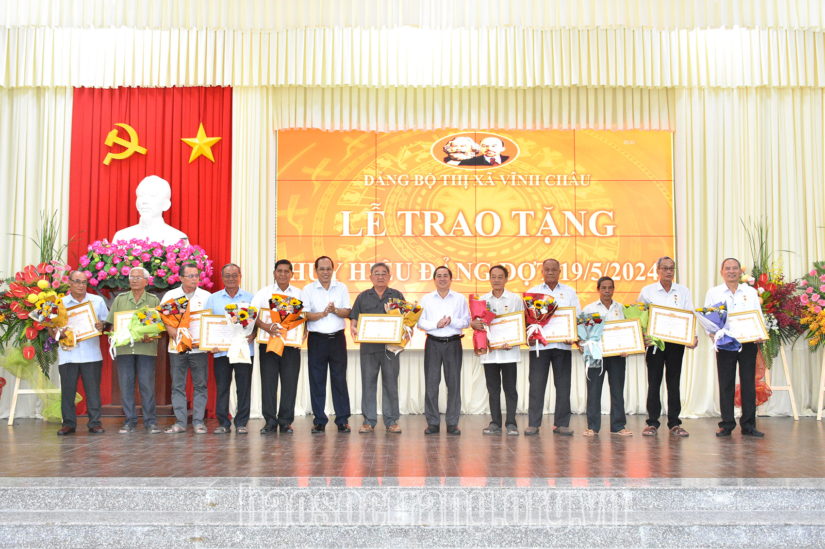 Vĩnh Châu biểu dương 70 tập thể, cá nhân tiêu biểu trong học tập và làm theo Bác