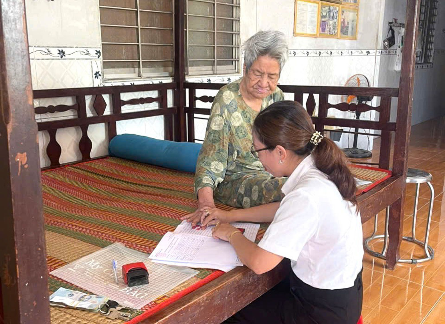 Bảo hiểm xã hội khu vực XXX tổ chức chi trả kịp thời cho người hưởng lương hưu, trợ cấp bảo hiểm xã hội kỳ tháng 6/2025