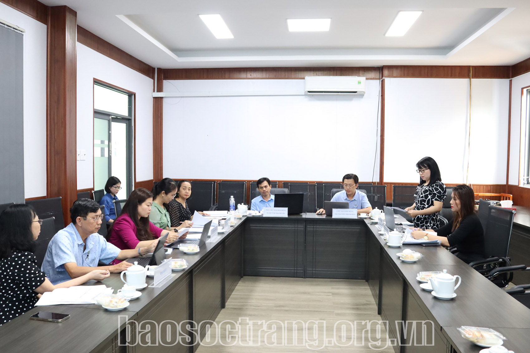 Tuyển chọn Đề tài “Phân lập, chuyển giao quy trình nhân mật số và đánh giá hiệu quả sử dụng vi sinh quang dưỡng không lưu huỳnh màu tía bản địa trong canh tác mía”