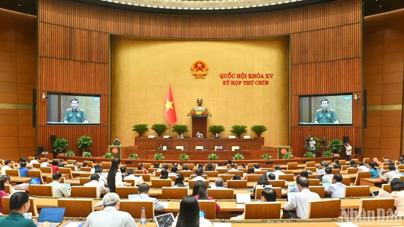 Quang cảnh phiên họp ở hội trường chiều 14/5. (Ảnh: BÙI GIANG)