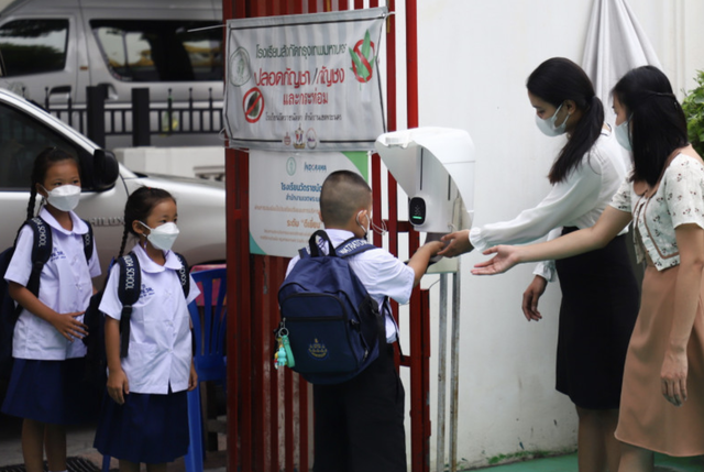 Số ca COVID-19 tăng, một số nước châu Á trấn an