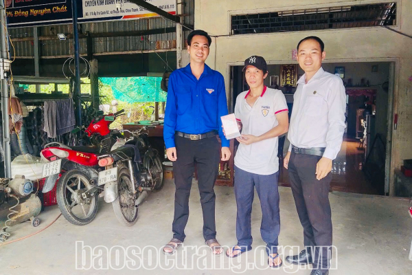 Khi thanh niên mang tri thức số về với cộng đồng