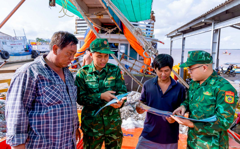 Bộ đội Biên phòng Sóc Trăng tăng cường các biện pháp phòng, chống khai thác IUU
