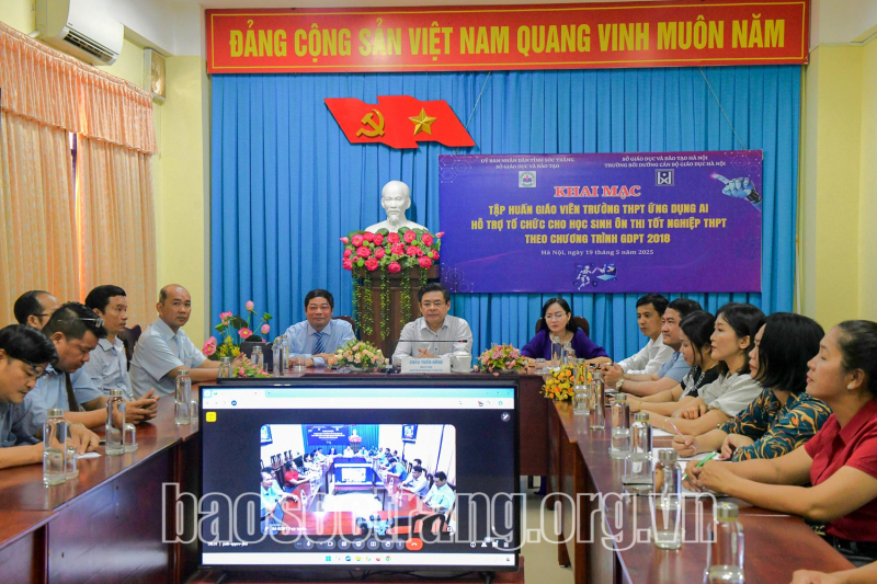 Sở Giáo dục và Đào tạo Sóc Trăng tập huấn ứng dụng AI hỗ trợ tổ chức cho học sinh ôn thi