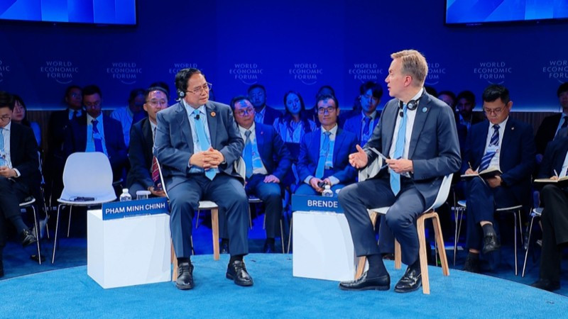 Xây dựng nền kinh tế độc lập, tự chủ dựa vào con người Việt Nam