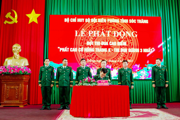 BĐBP Sóc Trăng phát động đợt thi đua cao điểm “Phất cao cờ hồng tháng Tám - thi đua giành 3 nhất”