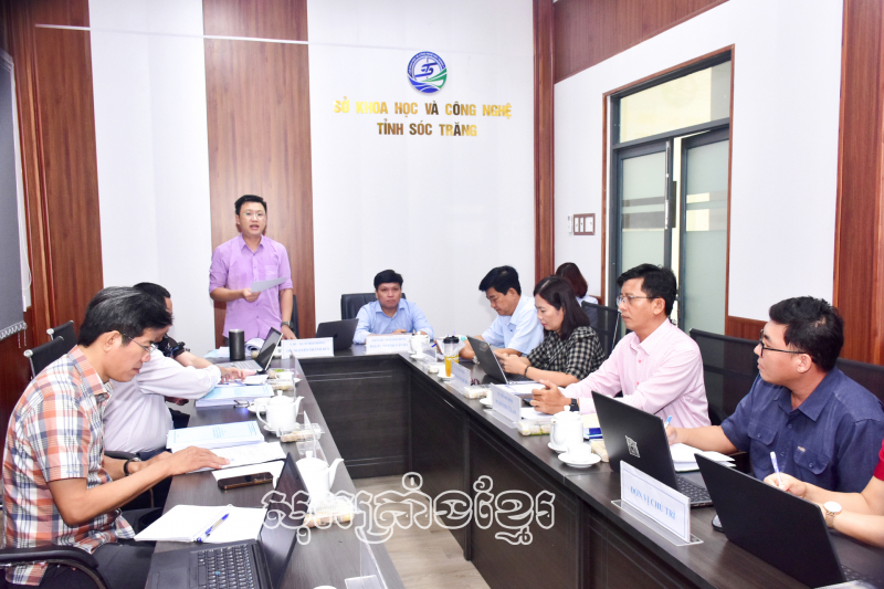 ជម្រើសប្រធានបទ “ស្រាវជ្រាវនិងស្នើដំណោះស្រាយអភិរក្ស ពង្រីកតម្លៃប្រព័ន្ធវត្តខ្មែរនៅខេត្តសុកត្រាំង”