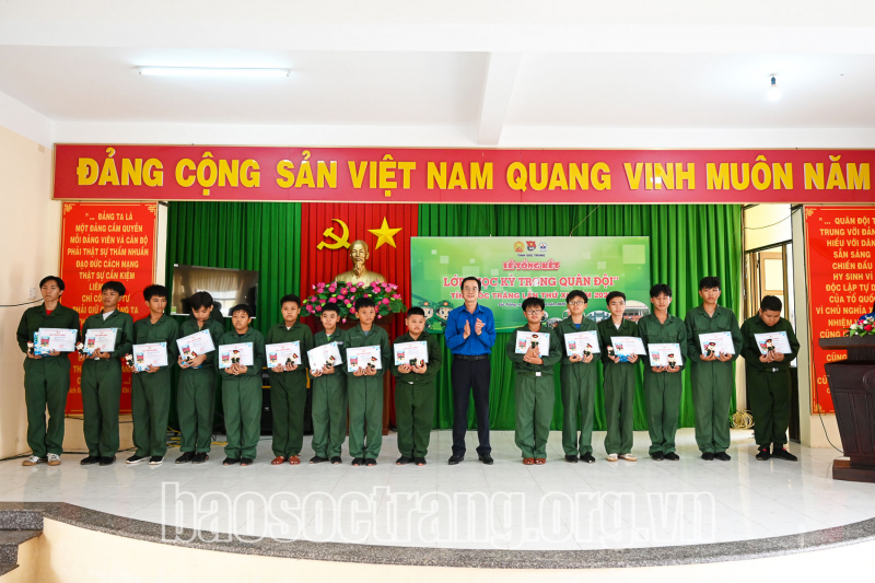 Gần 90 chiến sĩ nhí hoàn thành lớp Học kỳ trong Quân đội tỉnh Sóc Trăng năm 2025