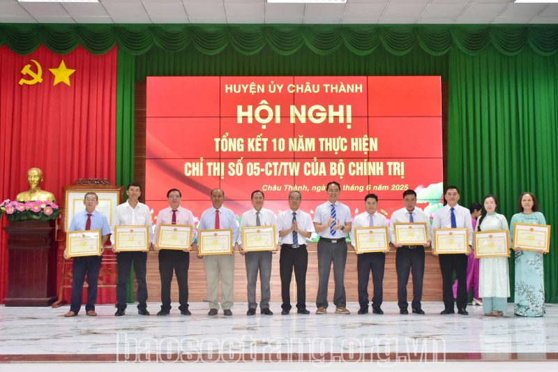Huyện Châu Thành - 10 năm lan tỏa việc học và làm theo gương Bác