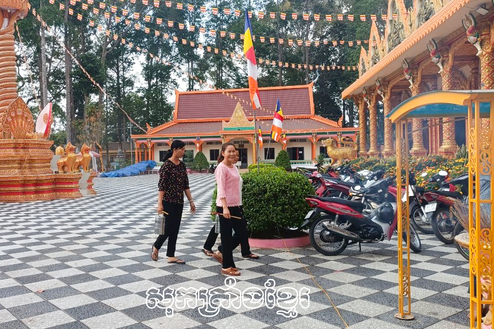 បរិយាកាសនៃវត្តទក្ខិណនិកាយខ្មែរក្នុងប៉ុន្មានថ្ងៃជិតដល់ពិធីបុណ្យសែនដូនតា