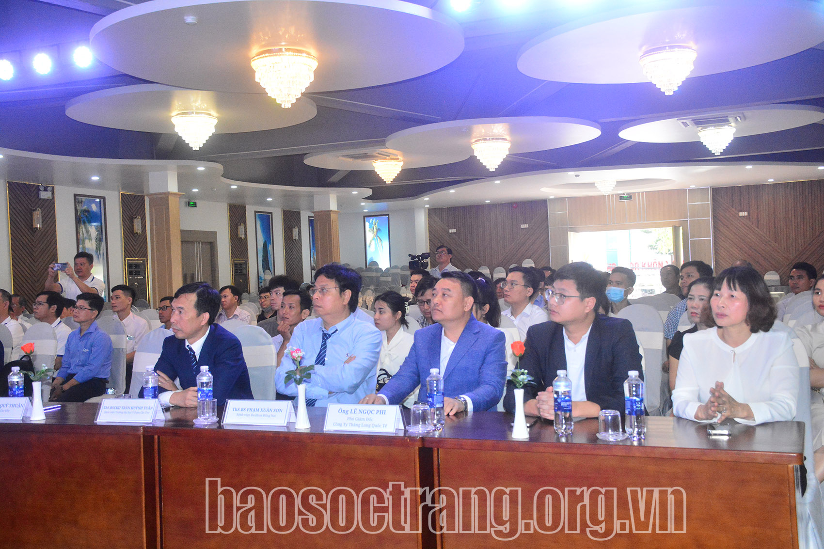 Hội thảo khoa học Kỹ thuật mới ít xâm lấn ứng dụng laser điều trị bệnh lý đường tiết niệu