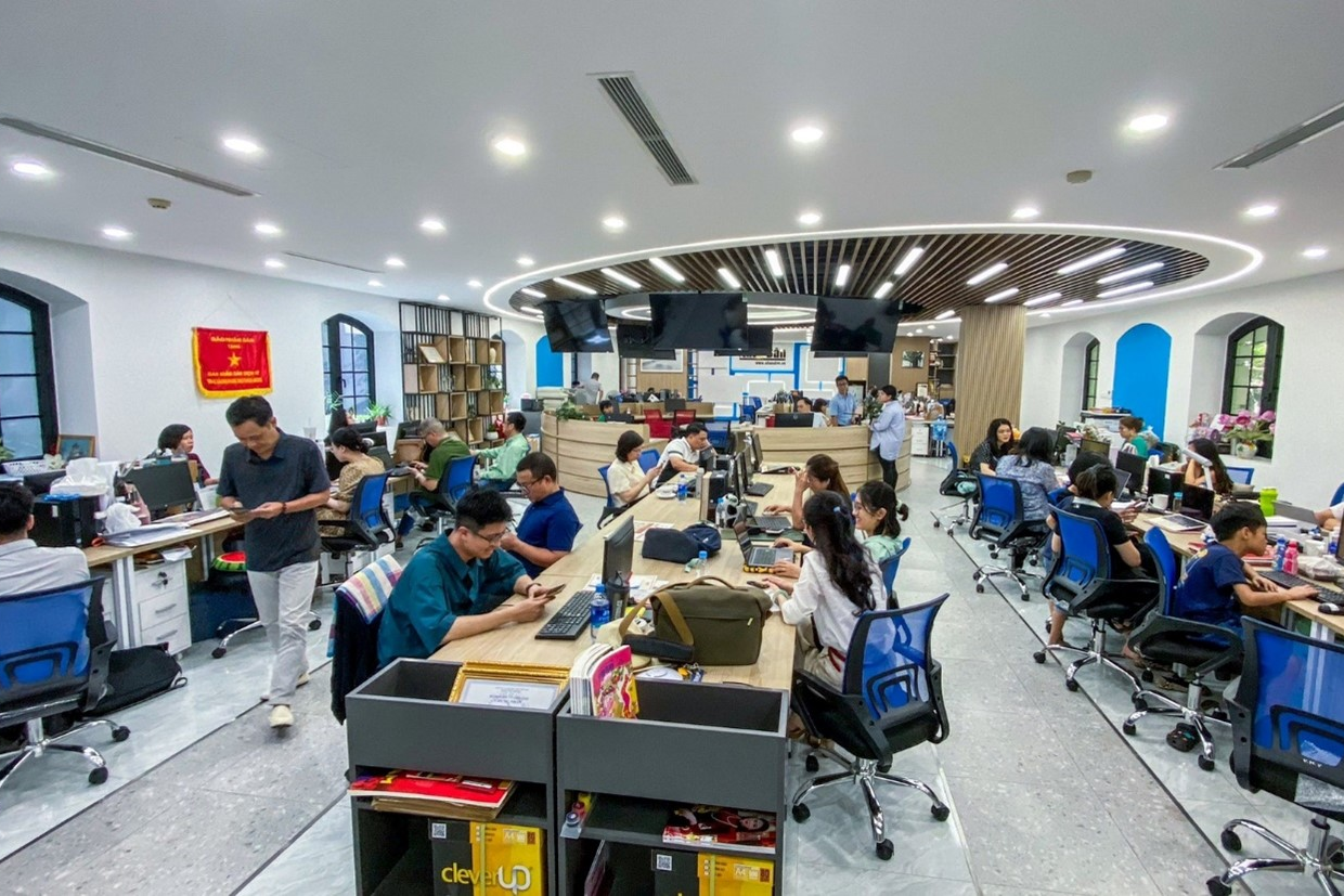 Tòa soạn hội tụ - những vấn đề lý luận và thực tiễn