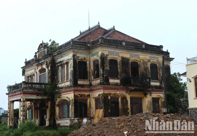 Nâng cao nhận thức và hành động bảo tồn di sản