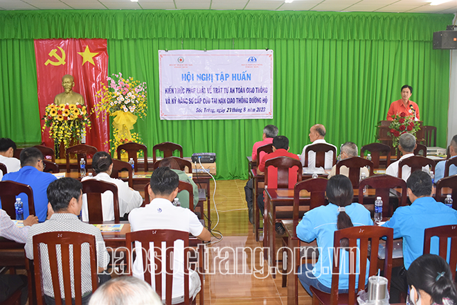 Tập huấn kiến thức về an toàn giao thông và kỹ năng sơ cấp cứu tai nạn giao thông đường bộ