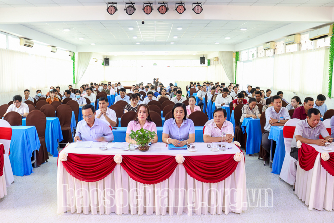 Bồi dưỡng kỹ năng giám sát, đánh giá cho cán bộ thực hiện chương trình mục tiêu quốc gia