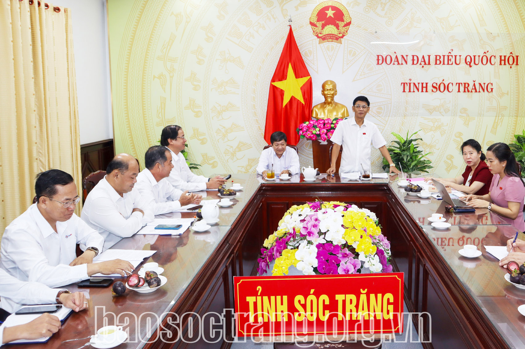 Tiếp tục quan tâm đầu tư phát triển lưới điện và giải quyết các kiến nghị của cử tri liên quan đến ngành Điện