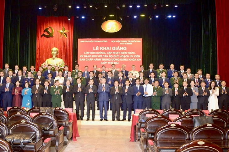 Từng học viên là những hạt nhân góp phần đưa đất nước bước vào kỉ nguyên mới