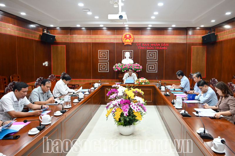 Khẩn trương hoàn thành dự thảo báo cáo chuyên đề phục vụ xây dựng văn kiện đại hội