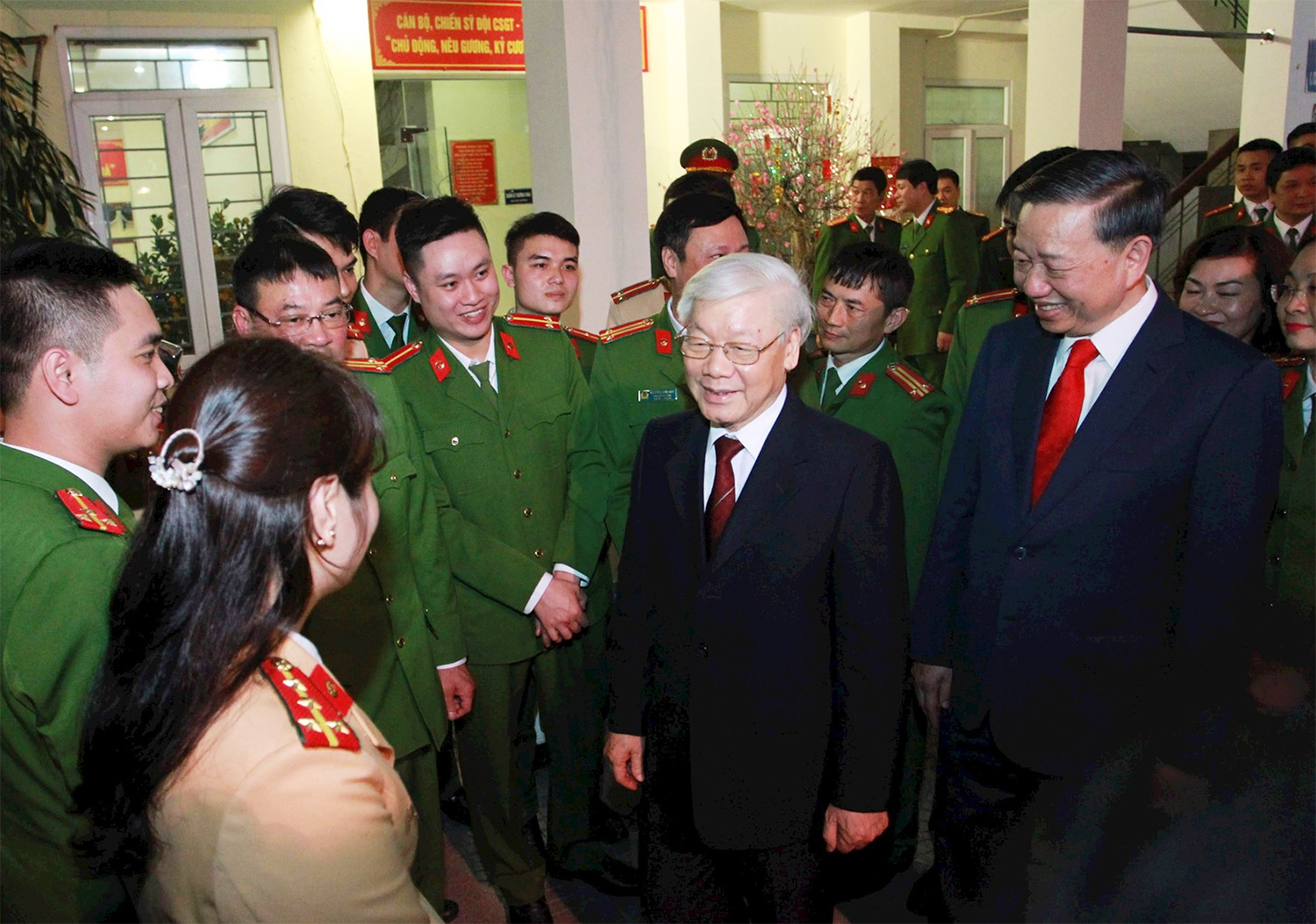 Công an nhân dân tu dưỡng, rèn luyện, quyết tâm thực hiện lời căn dặn “Danh dự là điều thiêng liêng, cao quý nhất” của Tổng Bí thư Nguyễn Phú Trọng