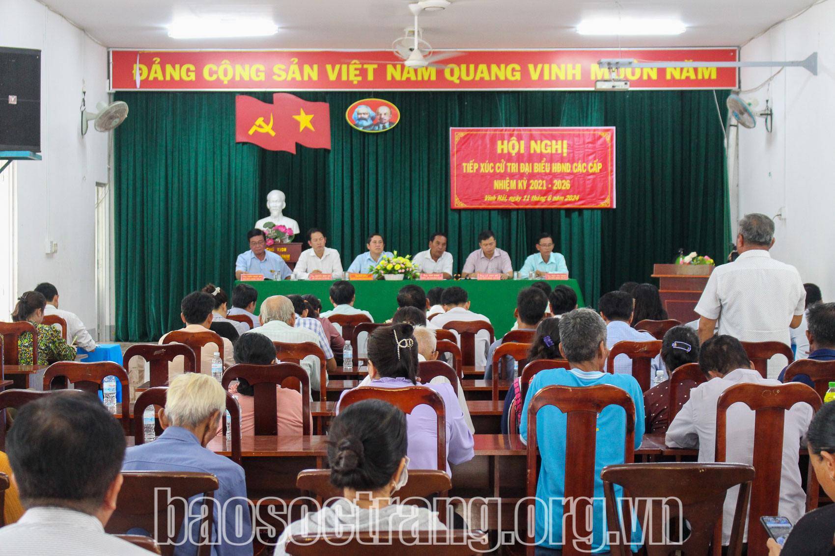 Đại biểu HĐND 3 cấp tiếp xúc cử tri tại xã Vĩnh Hải