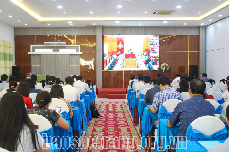 Tổ chức hội nghị tập huấn trực tuyến về cải cách hành chính