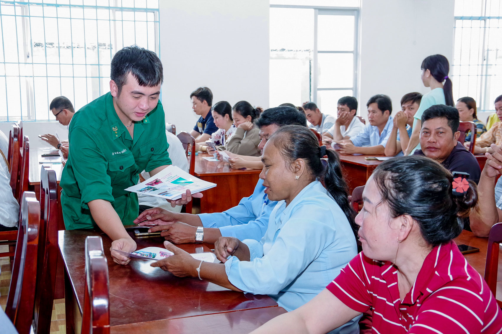 ĐỀ ÁN “TỔ CHỨC TẬP HUẤN CHUYÊN SÂU; TUYÊN TRUYỀN, PHỔ BIẾN LUẬT BIÊN PHÒNG VIỆT NAM VÀ CÁC VĂN BẢN QUY ĐỊNH CHI TIẾT GIAI ĐOẠN 2021 - 2025” TRÊN ĐỊA BÀN TỈNH SÓC TRĂNG: Đưa Luật Biên phòng Việt Nam đi vào đời sống của nhân dân khu vực biên giới biển tỉnh Sóc Trăng