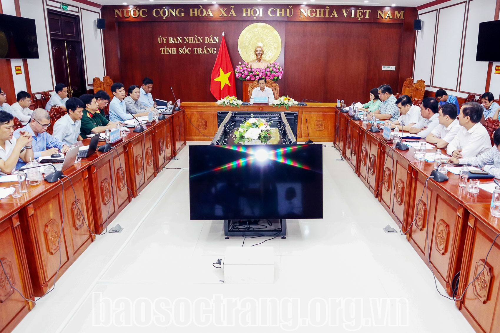 Gỡ khó cho khai thác, xác định giá cát tại mỏ phục vụ dự án cao tốc