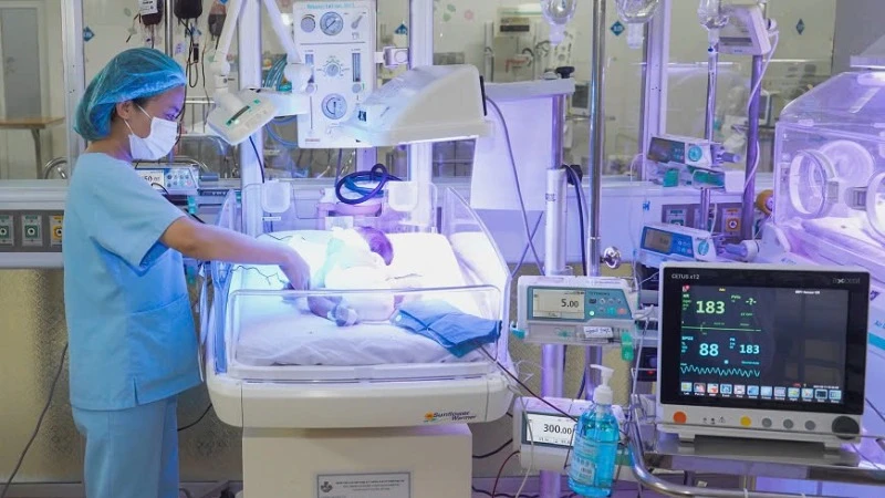 Để mọi người dân đều được tiếp cận với các dịch vụ chăm sóc sức khỏe có chất lượng