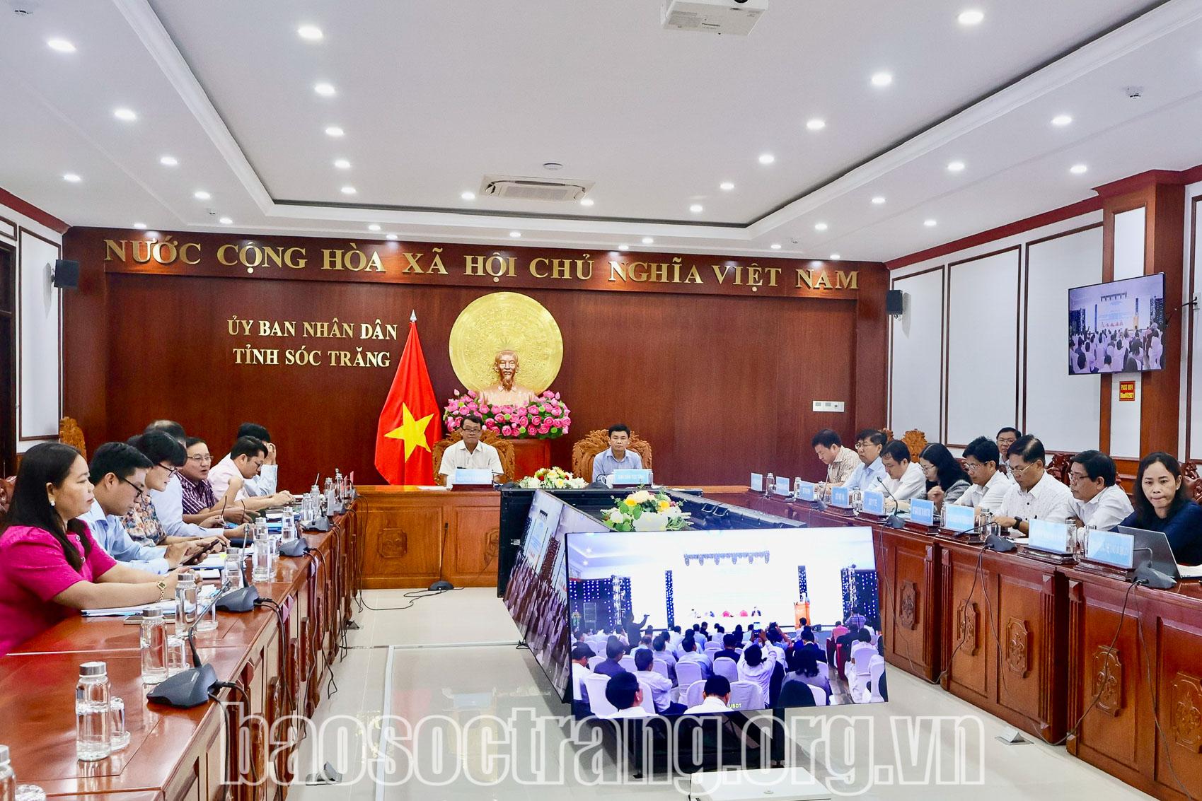 Phát huy vai trò trong việc phát triển toàn diện về kinh tế, văn hóa, xã hội, quốc phòng vùng đồng bào dân tộc thiểu số và miền núi