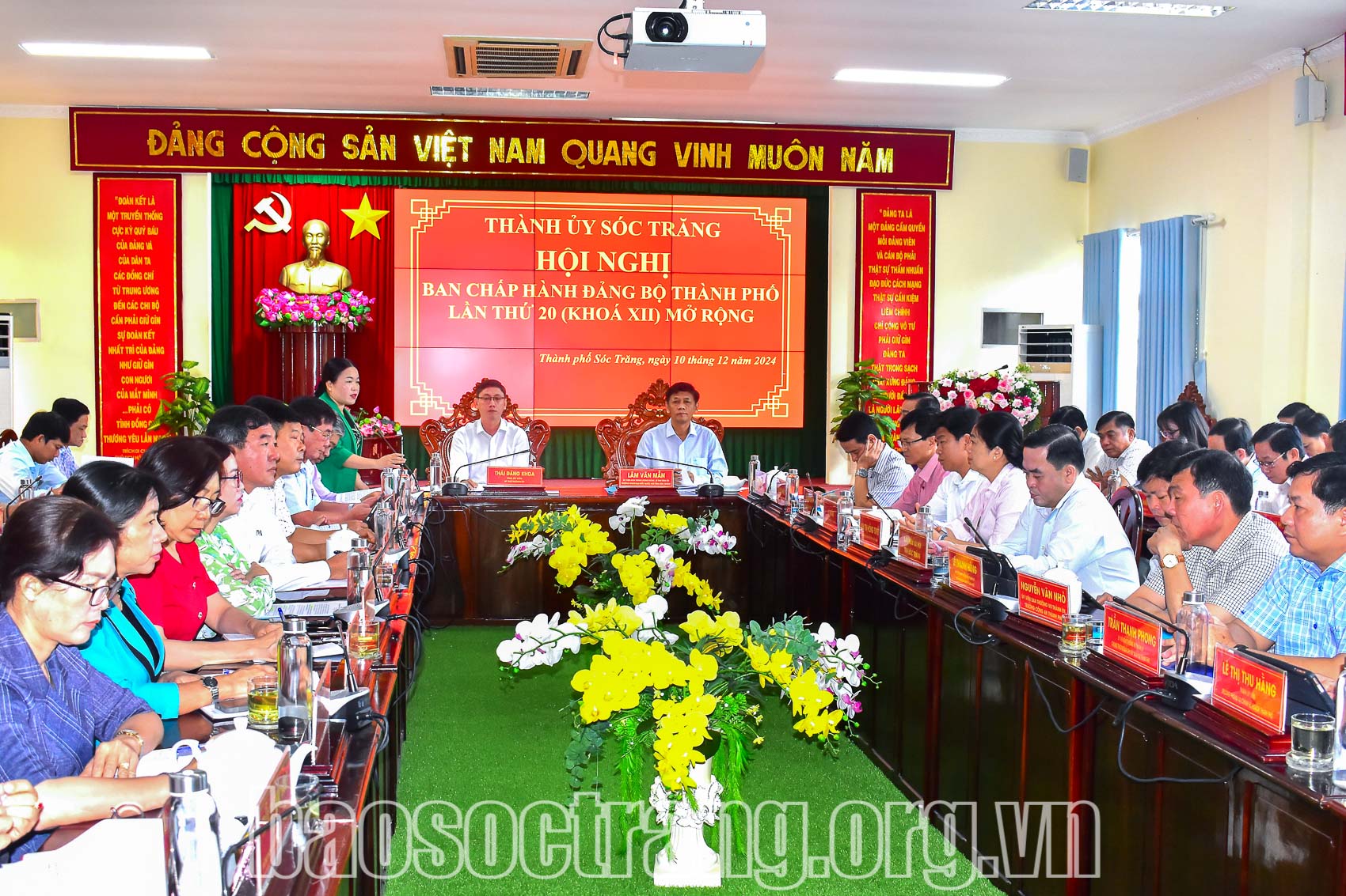 Đại biểu dự Hội nghị Ban Chấp hành Đảng bộ thành phố Sóc Trăng lần thứ 20 (khóa XII). Ảnh: HUỲNH NHƯ
