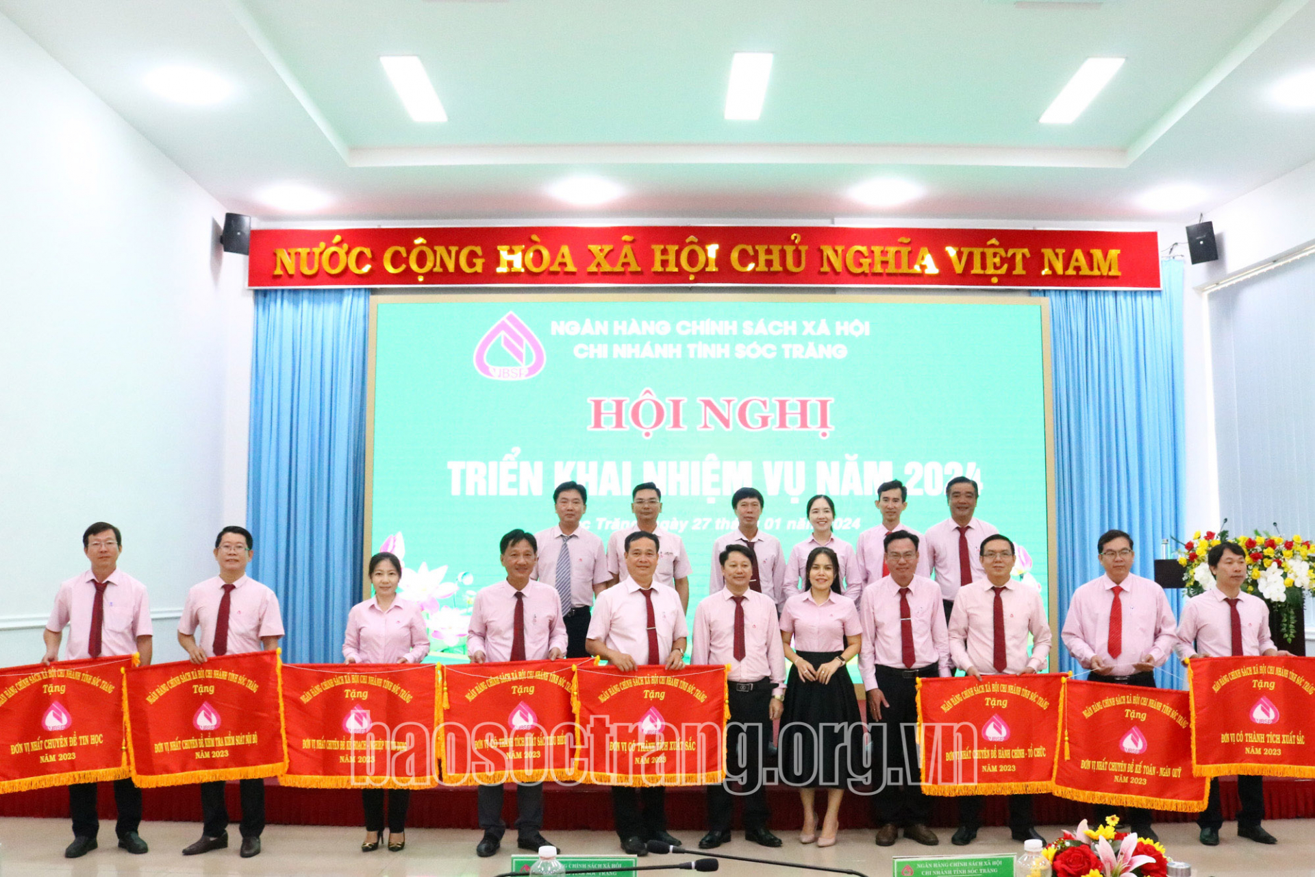 Hoạt động tín dụng Ngân hàng Chính sách xã hội Chi nhánh tỉnh Sóc Trăng xếp loại tốt