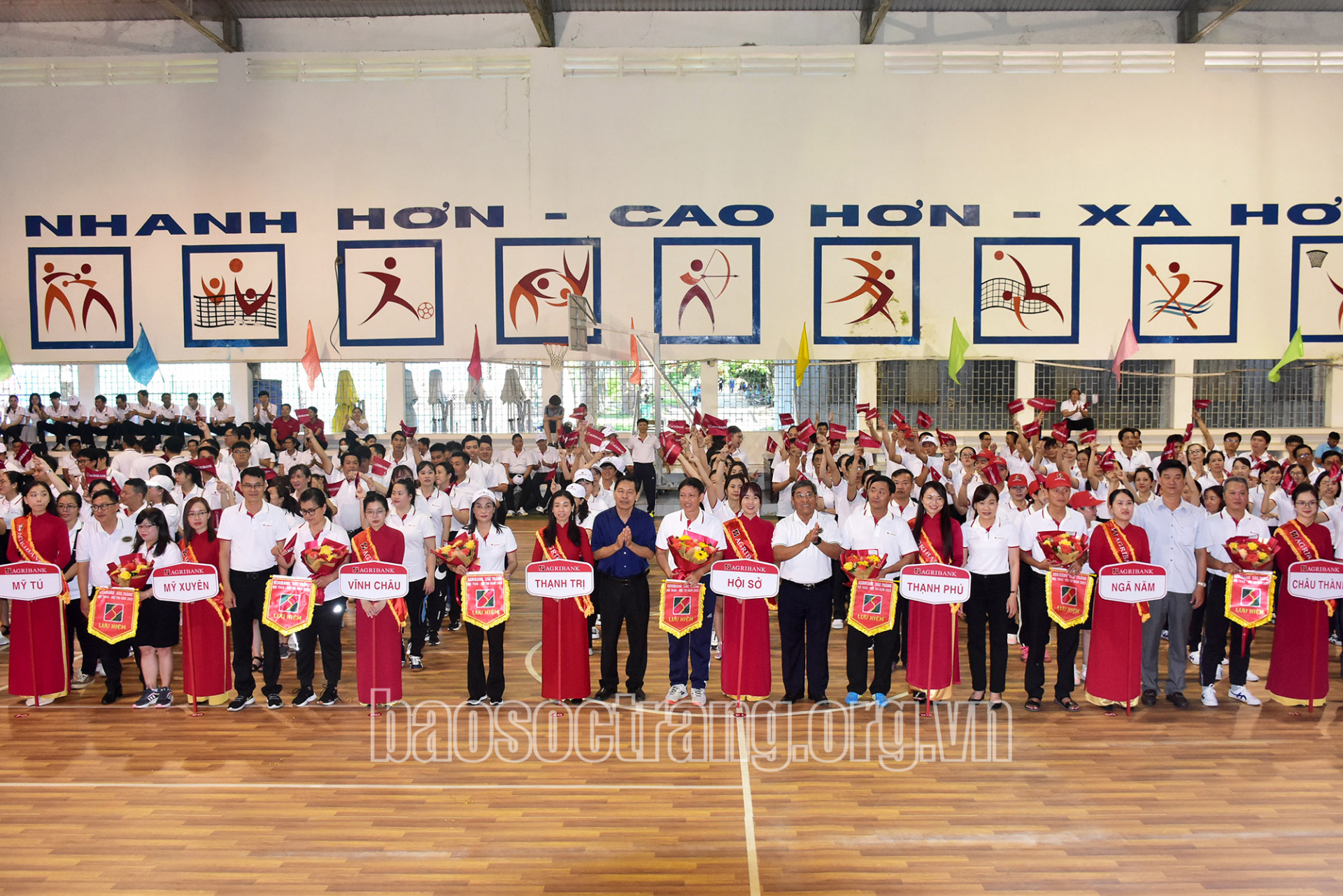 Hơn 250 vận động viên tham gia khai mạc hội thao, hội thi Agribank Chi nhánh tỉnh Sóc Trăng