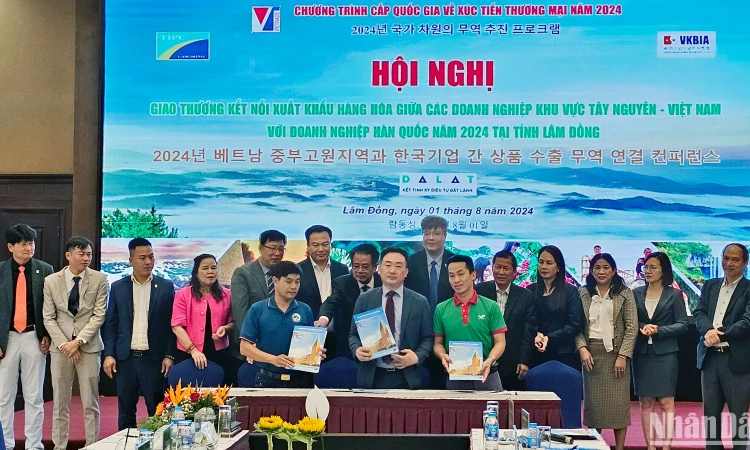 Hơn 40 biên bản hợp tác được ký kết giữa doanh nghiệp Hàn Quốc và vùng Tây Nguyên