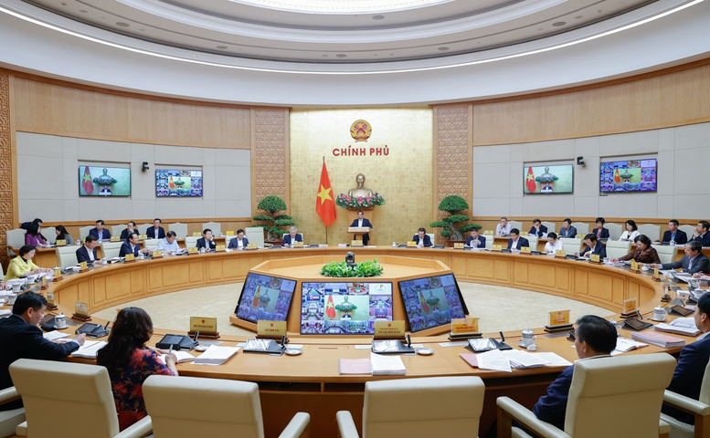 Thủ tướng: C&agrave;ng kh&oacute; khăn, th&aacute;ch thức, &aacute;p lực th&igrave; c&agrave;ng bản lĩnh, nỗ lực, phấn đấu vươn l&ecirc;n mạnh mẽ- Ảnh 14.