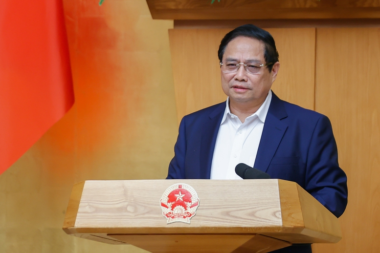 Thủ tướng: Càng khó khăn, thách thức, áp lực thì càng bản lĩnh, nỗ lực, phấn đấu vươn lên mạnh mẽ